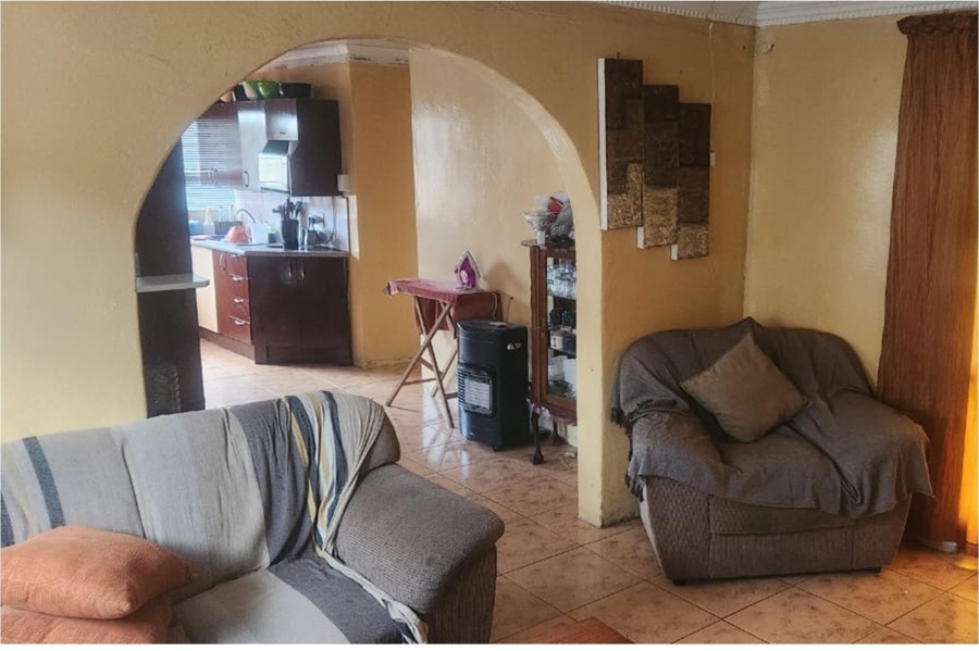 3 Bedroom Property for Sale in Amalinda Eastern Cape